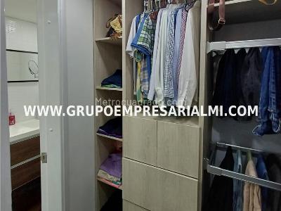 Apartamento de 3 alcobas en venta en Laureles, Medellín, 180 m² · foto 11 de 20