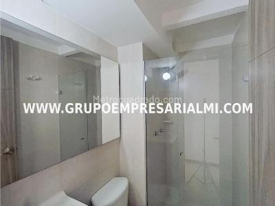 Apartamento de 2 alcobas en venta en Madera, Bello, 59 m² · foto 17 de 19