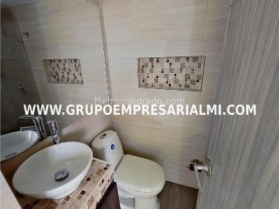 Apartamento de 2 alcobas en venta en Madera, Bello, 59 m² · foto 19 de 19