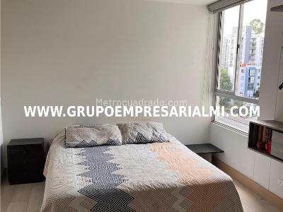 Apartamento de 3 alcobas en venta en El Poblado, Medellín, 87 m² · foto 13 de 20