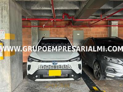 Apartaestudio en venta en Loma De Las Brujas, Envigado, 63 m² · foto 7 de 20