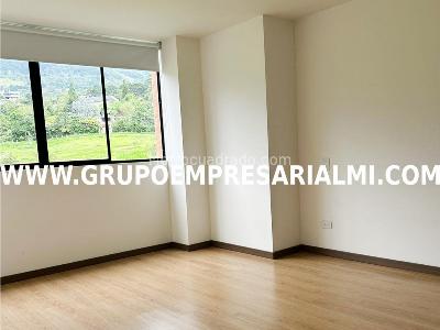 Apartaestudio en venta en Loma De Las Brujas, Envigado, 63 m² · foto 20 de 20