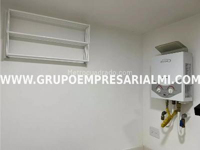 Apartamento en arriendo en Laureles, Medellín · foto 11 de 20