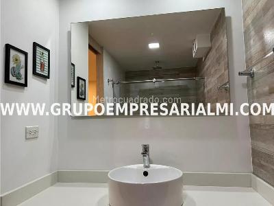 Apartamento en arriendo en Laureles, Medellín · foto 12 de 20