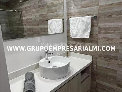 Apartamento en arriendo en Laureles, Medellín · foto 13 de 20