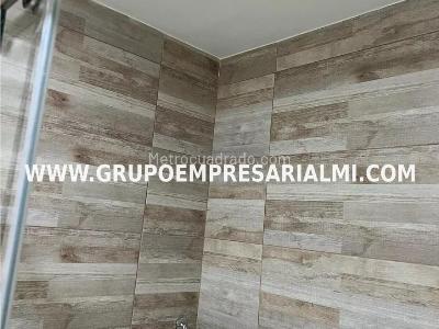 Apartamento en arriendo en Laureles, Medellín · foto 14 de 20