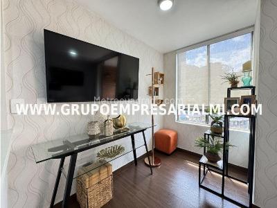 Apartamento de 3 alcobas en venta en El Poblado, Medellín, 77 m² · foto 13 de 20