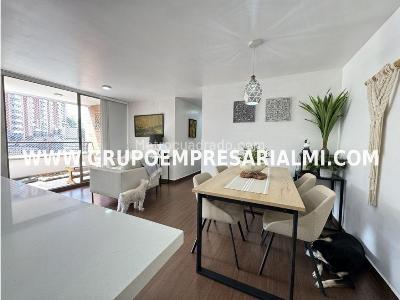 Apartamento de 3 alcobas en venta en El Poblado, Medellín, 77 m² · foto 8 de 20