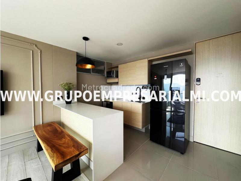 Furnished 3BR Apartment with Pool in El Poblado - 2