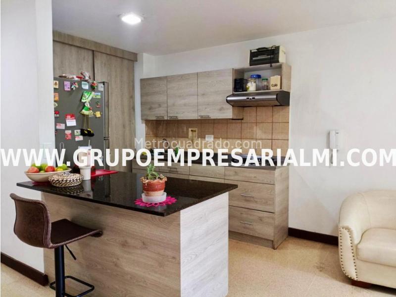 Beautiful 2BR Apartment in La Castellana - 2