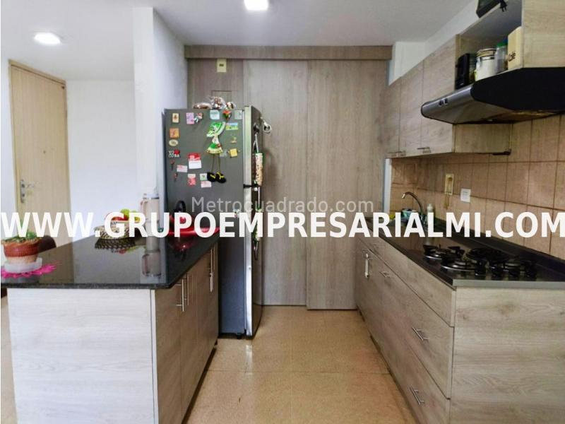 Beautiful 2BR Apartment in La Castellana - 3