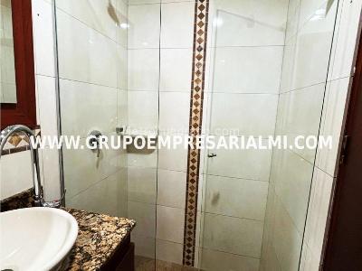 Apartamento de 3 alcobas en venta en Los Colores, Medellín, 80 m² · foto 15 de 20