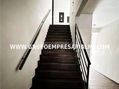 Apartamento de 3 alcobas en venta en Los Colores, Medellín, 80 m² · foto 19 de 20
