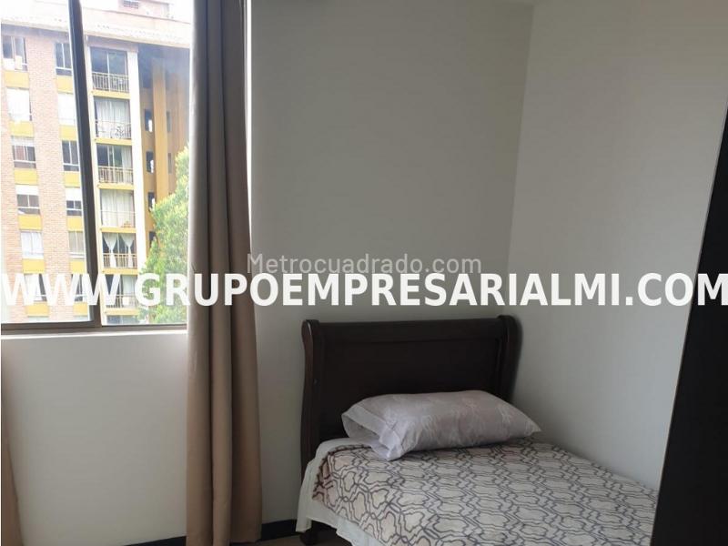 Apartamento Amoblado de 3 Alcobas en Loma del Indio - 6