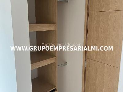 Apartamento de 3 alcobas en venta en Calle Vieja, Bello, 82 m² · foto 11 de 20