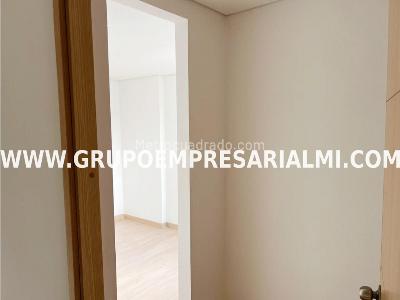 Apartamento de 3 alcobas en venta en Calle Vieja, Bello, 82 m² · foto 6 de 20