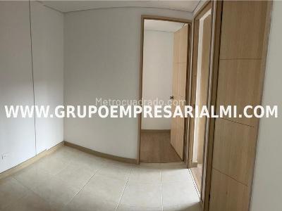 Apartamento de 3 alcobas en venta en Calle Vieja, Bello, 82 m² · foto 9 de 20