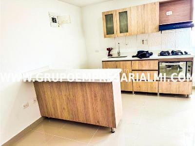 Apartamento de 2 alcobas en venta en Calle Del Banco, Sabaneta, 46 m² · foto 2 de 20