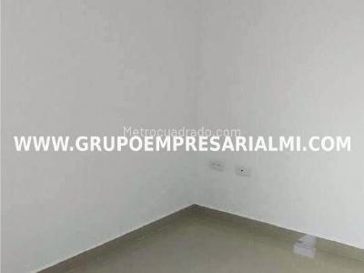 Apartamento de 2 alcobas en venta en Calle Del Banco, Sabaneta, 46 m² · foto 9 de 20