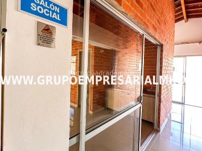 Apartamento de 2 alcobas en venta en Calle Del Banco, Sabaneta, 46 m² · foto 12 de 20