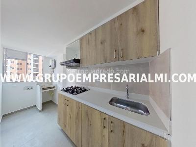 Apartamento de 3 alcobas en venta en Las Lomitas, Sabaneta, 60 m² · foto 4 de 20
