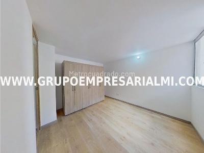 Apartamento de 3 alcobas en venta en Las Lomitas, Sabaneta, 60 m² · foto 7 de 20