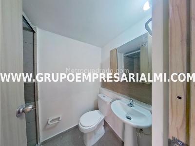 Apartamento de 3 alcobas en venta en Las Lomitas, Sabaneta, 60 m² · foto 20 de 20