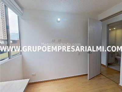 Apartamento de 3 alcobas en venta en Madera, Bello, 65 m² · foto 13 de 20