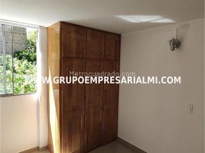 Apartamento en venta en Buenos Aires, Medellín · foto 8 de 20