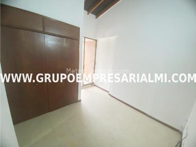 Apartamento en arriendo en El Poblado, Medellín · foto 12 de 20