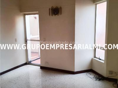 Apartamento en venta en Laureles, Medellín · foto 3 de 20