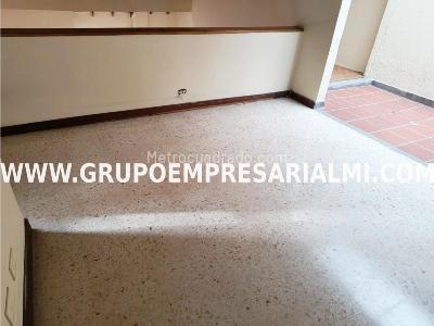 Apartamento en venta en Laureles, Medellín · foto 8 de 20