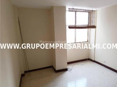 Apartamento en venta en Laureles, Medellín · foto 9 de 20