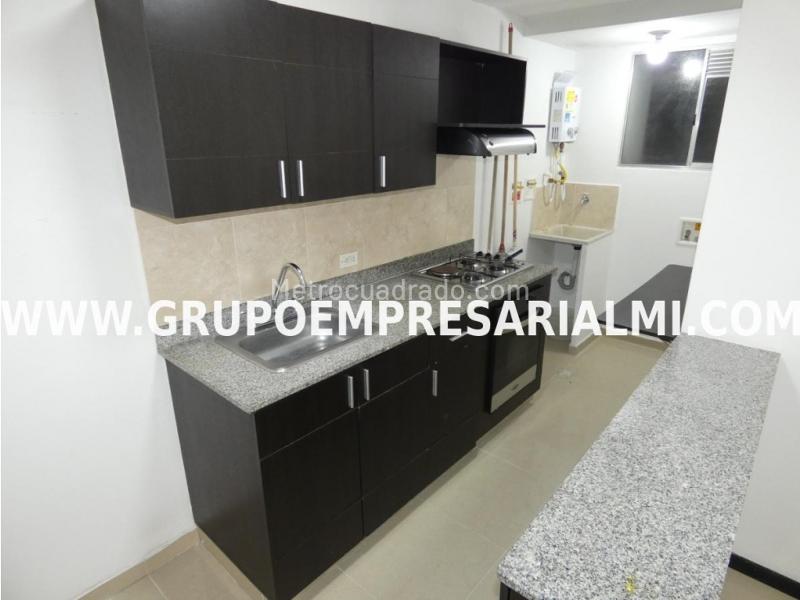 Apartamento de 3 Alcobas en Ciudad del Río, El Poblado - 5