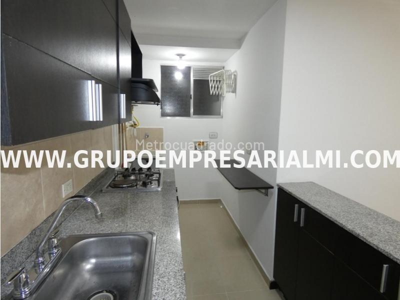Apartamento de 3 Alcobas en Ciudad del Río, El Poblado - 6