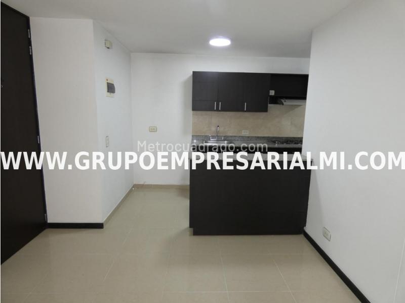 Apartamento de 3 Alcobas en Ciudad del Río, El Poblado - 9