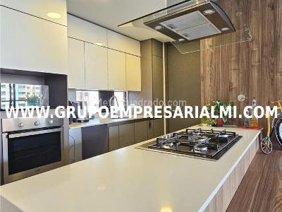 Apartamento de 2 alcobas en venta en El Poblado, Medellín, 125 m² · foto 16 de 20