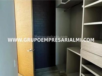 Apartamento en arriendo en El Poblado, Medellín · foto 11 de 20