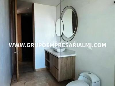 Apartamento en arriendo en El Poblado, Medellín · foto 15 de 20
