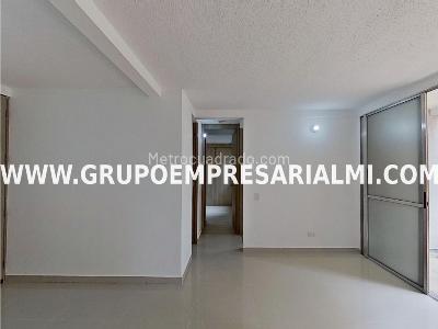 Apartamento de 2 alcobas en venta en San German, Medellín, 60 m² · foto 11 de 20