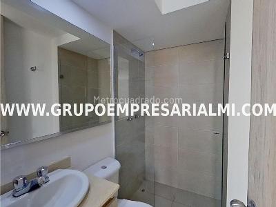 Apartamento de 2 alcobas en venta en San German, Medellín, 60 m² · foto 16 de 20
