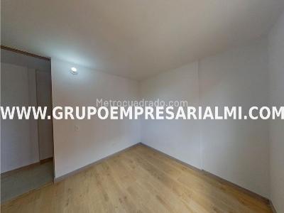 Apartamento de 3 alcobas en venta en Las Lomitas, Sabaneta, 60 m² · foto 6 de 20