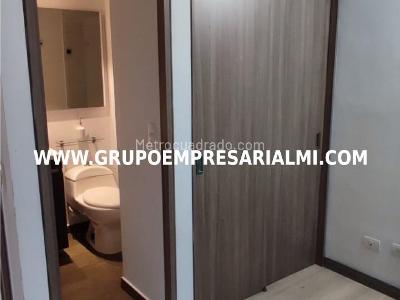 Apartamento de 3 alcobas en venta en Mayorca, Sabaneta, 52 m² · foto 14 de 20