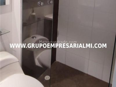 Apartamento de 3 alcobas en venta en Mayorca, Sabaneta, 52 m² · foto 16 de 20
