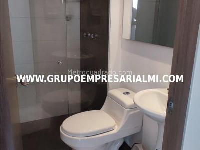 Apartamento de 3 alcobas en venta en Mayorca, Sabaneta, 52 m² · foto 18 de 20