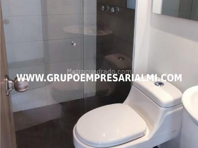 Apartamento de 3 alcobas en venta en Mayorca, Sabaneta, 52 m² · foto 19 de 20