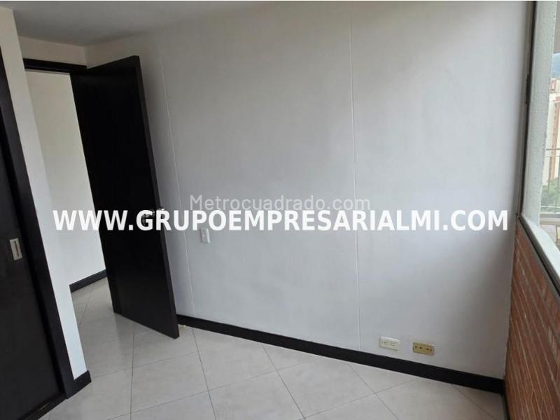 Beautiful 2BR Apartment in Loma de Los Bernal - 7