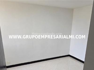 Apartamento en arriendo en Belen, Medellín · foto 13 de 20