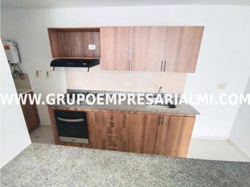 Charming 3BR Apartment in El Poblado - 2