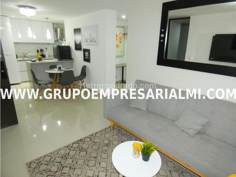Apartamento Amoblado de 3 Alcobas en El Poblado
